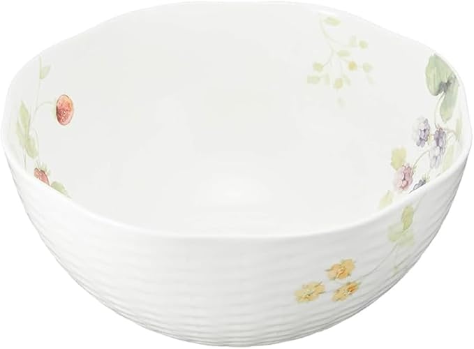 Narumi 51281-21911P Lucy Garden Salad Bowl, Diameter 8.7 inches (22 cm), Berry Pattern, Stylish, Cute, Relief, Wedding Gift, Microwave Warming, Dishwasher Safe, Gift Box Included