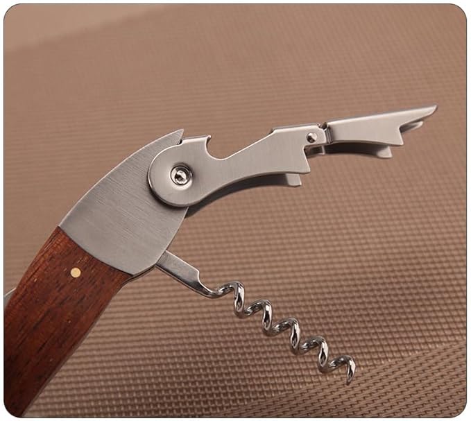 Unique Fish Corkscrew, Professional Waiters Corkscrew Wine Key Bottle Opener,Manual Wine Key for Servers, Waiters, Bartenders and Home Use (Brown fish)