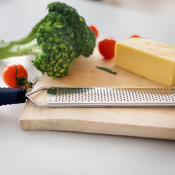 Deiss PRO Dual Julienne Peeler & Vegetable Peeler and Deiss PRO Lemon Zester & Heavy Duty Cheese Grater