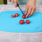 Liflicon Thick Silicone Cutting Board 12.6'' x 9.1'' Foldable & Flexible Design Juice Grooves Easy Grip Handle Dishwasher Safe-Blue