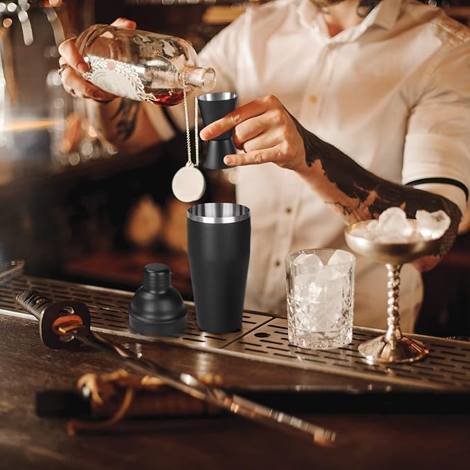 JNWINOG Cocktail Shaker Set Stainless Steel Bartending Kit 18.6oz Cocktail Bar Set Cocktail Mix Drink Making Kit Professional Bar and Home Drink Bar Tools for Bartender (Matte Black, 9Pcs)
