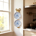 Zonon 1 Pack Gold Bow Plate Holder for Wall Bow Knot Iron Easel Display Rack Wall Mount Metal Plate Hanger Stand for Hanging Photo Frame Art Plaque for Cabinet Kitchen Counter Bar Cafe (18.5 x 7 Inch)