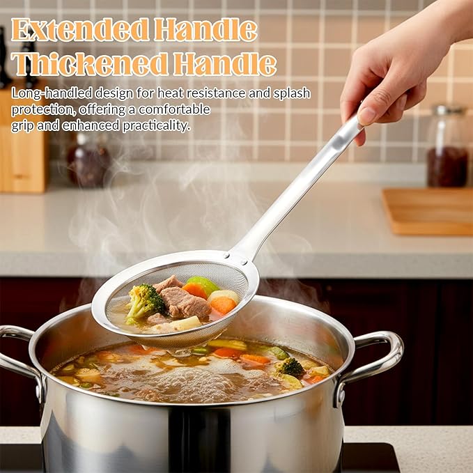 Skimmer Spoon Filter Grease Foam Fine Mesh Stainless Steel Sieve Colander, Extra Fine Strainer With Handle Handheld Fry Oil Filter for Cooking Sieve Spoon for Food Strainer Kitchen Gadget (Large)