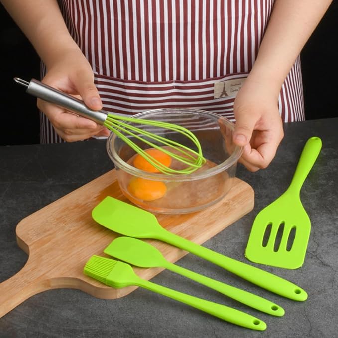 SUPVOX Silicone Kitchen Utensil Set 5pcs Green Baking Tools with Egg Whisk and Scraper Non-stick Heat Resistant Cooking Gadgets for Home Baking and Food Preparation