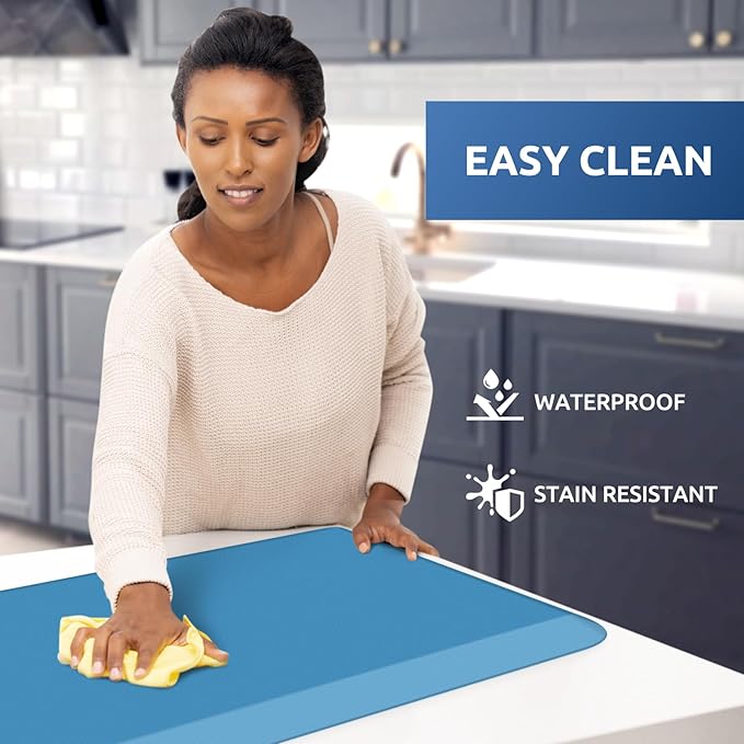 KitchenClouds Kitchen Mat Cushioned Anti Fatigue Kitchen Rug 0.8inch Water Resistant Non Slip Kitchen Rugs and Mats Standing Desk Mat Comfort Floor Mats for Kitchen Sink Office (17.3"x39",Green)