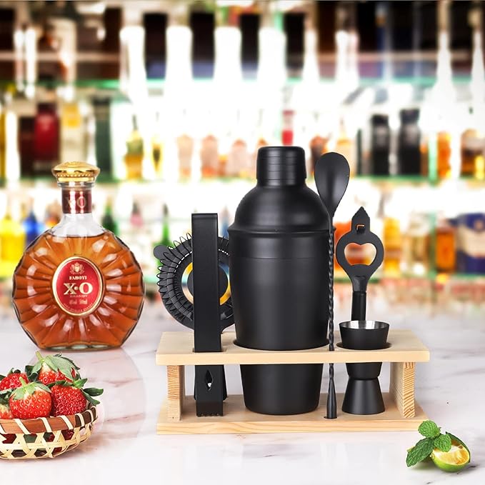 JNWINOG Cocktail Shaker Set Stainless Steel Bartending Kit 18.6oz Cocktail Bar Set Cocktail Mix Drink Making Kit Professional Bar and Home Drink Bar Tools for Bartender (Matte Black, 7Pcs)