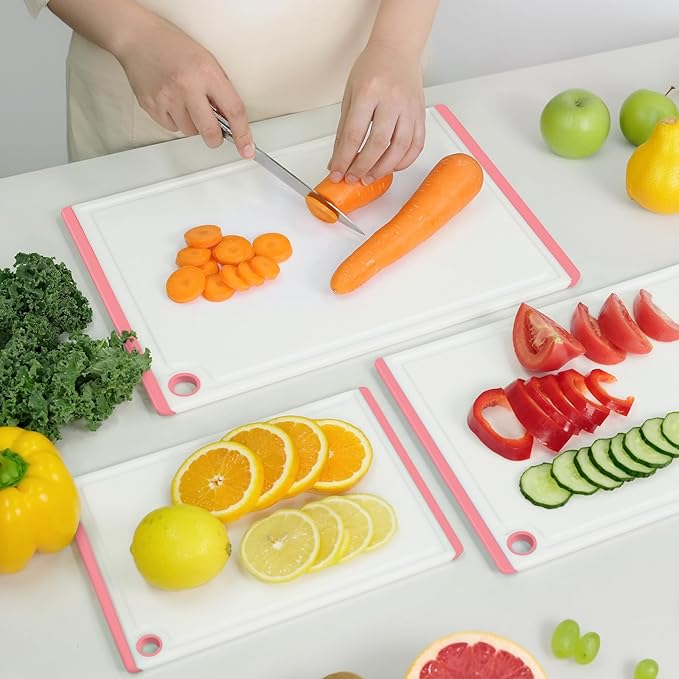 Kikcoin Plastic Cutting Boards for Kitchen, 3-Piece Large Cutting Board Set Dishwasher Safe Chopping Boards with Non-slip Feet and Juice Grooves, Pink