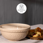 Mason Cash | S18 Owl Embossed Mixing Bowl - 2.85 Quart