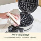Cuisinart Double Flip Belgian Waffle Maker, WAF-F40NAS, Stainless Steel, Grey and Black