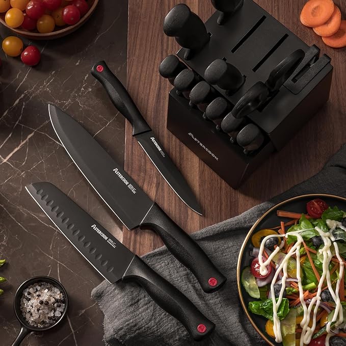 Knife Set, Astercook 15 Pieces Knife Sets for Kitchen with Block, Dishwasher Safe Kitchen Knife Set with Built in Sharpener Block, German Stainless Steel Knife Block Set, Valentine's Gift