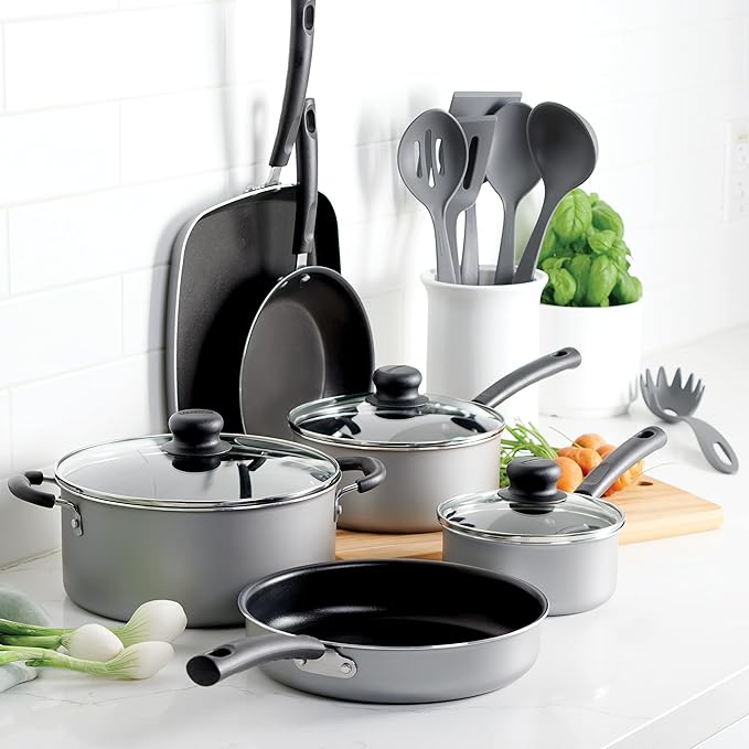 Tramontina Primaware 15-Piece Non Stick Cookware Set with Lids and Utensils, Aluminum Nonstick Pots and Pans Kitchen Set (Silver)