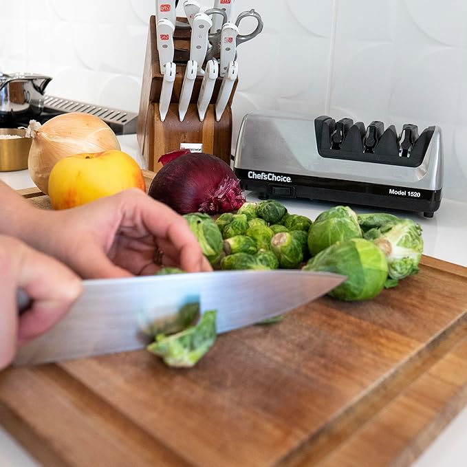 Chef'sChoice Professional Electric Knife Sharpeners AngleSelect for 15- and 20-Degree Straight-Edge and Serrated Knives with Diamond Abrasives & Precision Angle Control, 2-Stage, Metallic