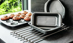 Circulon Momentum Carbon Steel Non-Stick Bakeware Set of 3-Grey